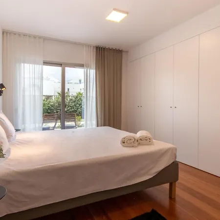 The Concierge - Amazing Pool & Sunshine Daire