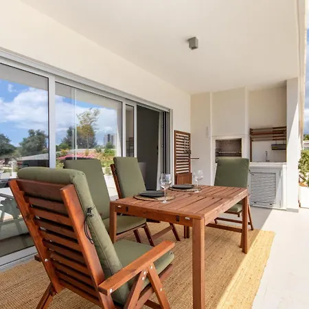 The Concierge - Amazing Pool & Sunshine Daire Albufeira