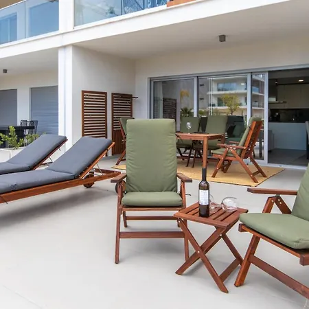 The Concierge - Amazing Pool & Sunshine Daire *