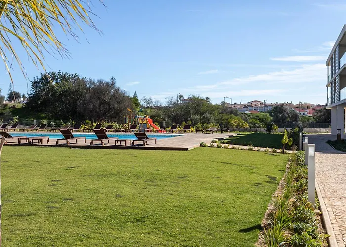 The Concierge - Amazing Pool & Sunshine Albufeira