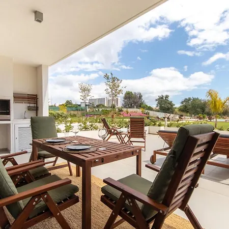 شقة The Concierge - Amazing Pool & Sunshine *